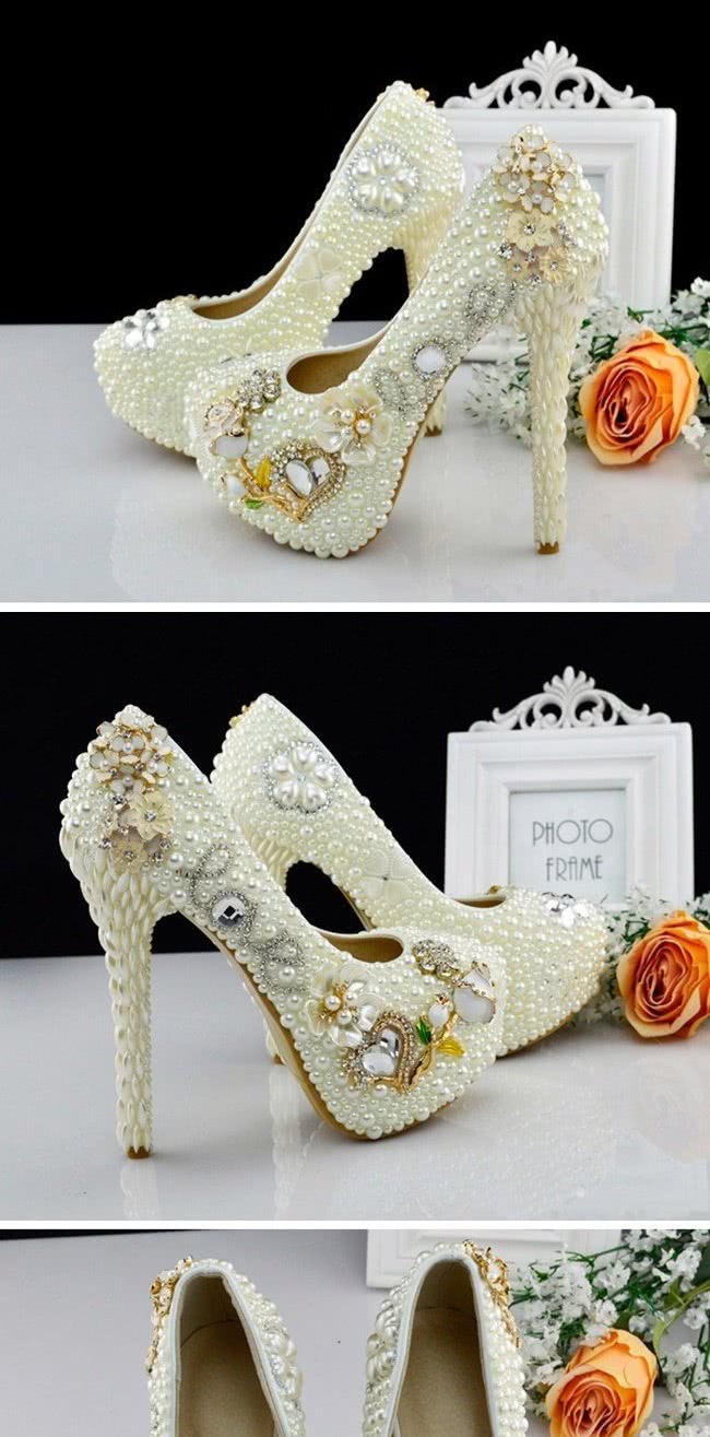 Momo購物網推薦的 米蘭精品 圓頭高跟鞋水晶婚鞋 搶眼裝飾玫瑰高雅女鞋子73e3 優惠特價2125元 網購編號