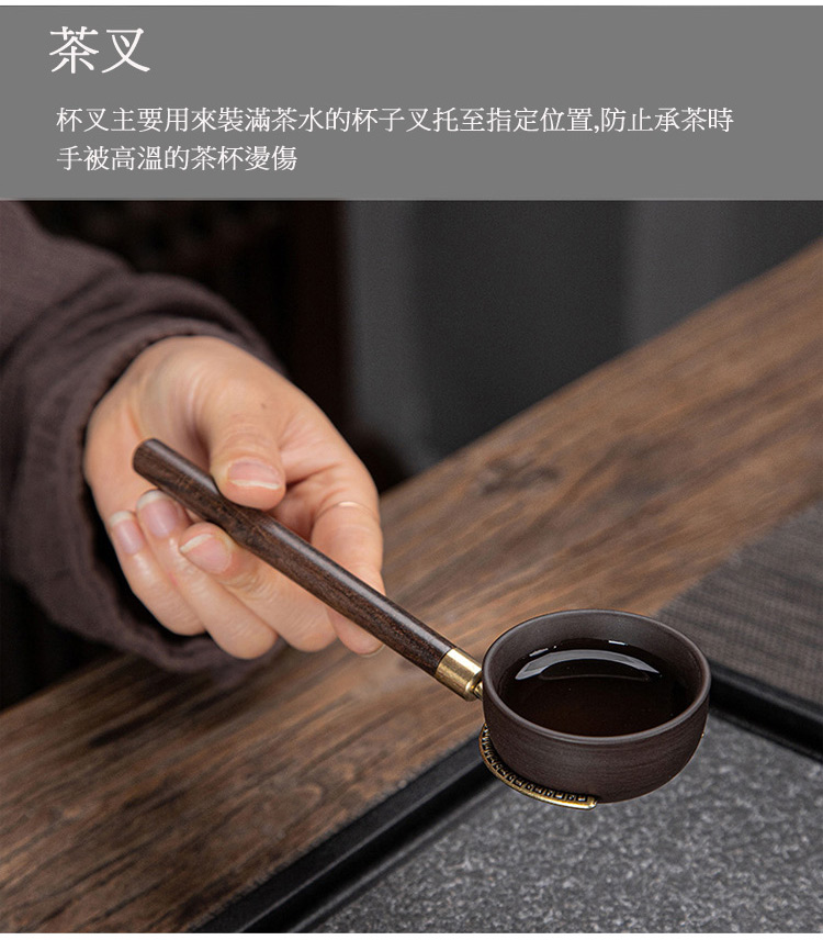 è¶å æ¯åä¸»è¦ç¨ä¾è£æ»¿è¶æ°´çæ¯å­åæè³æå®ä½ç½®,é²æ­¢æ¿è¶æ æè¢«é«æº«çè¶æ¯çå· 