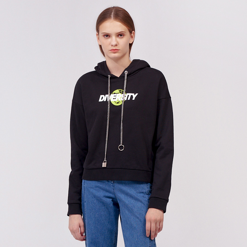 mia mia 項鍊造型連帽上衣優惠推薦 mia mia 項鍊造型連帽上衣優惠推薦