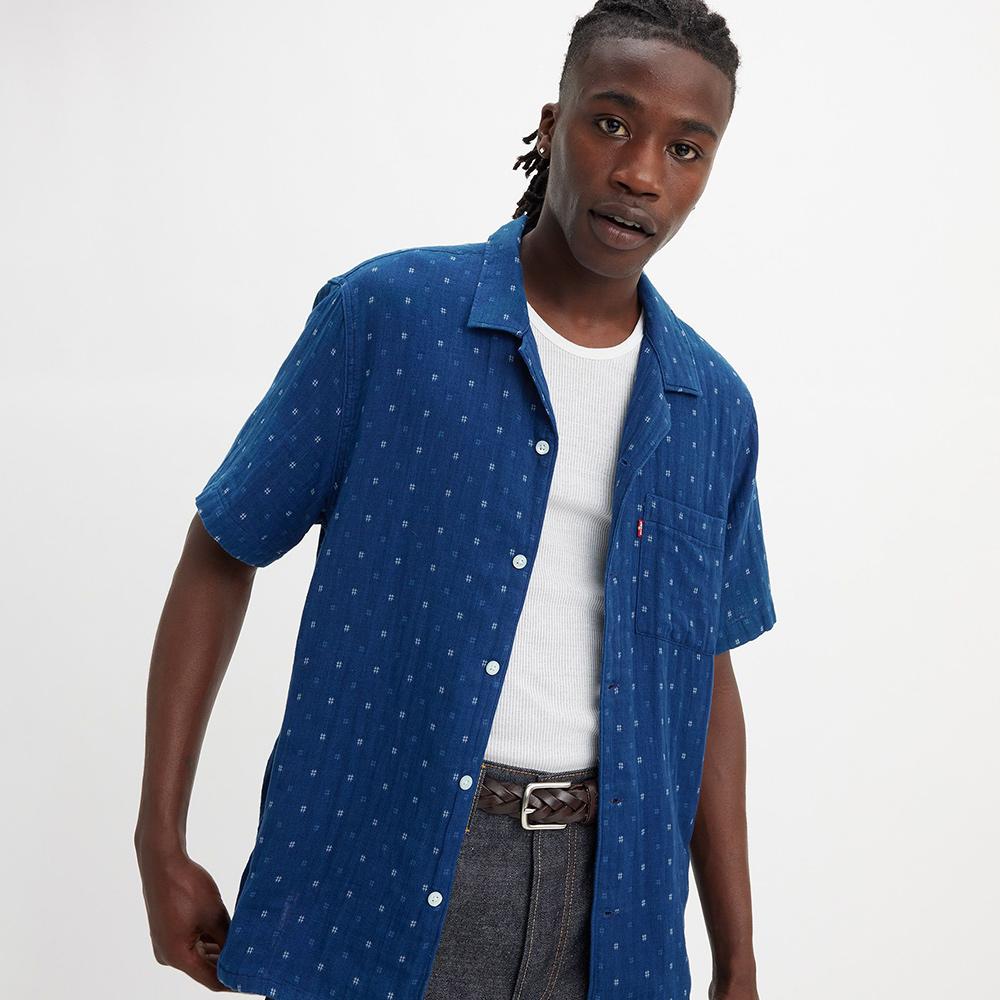 LEVIS 男款 寬鬆版短袖襯衫 / 海島手工紡織風格 人氣