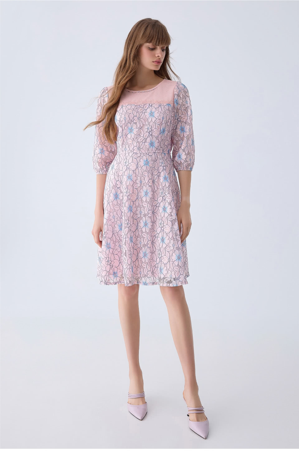 ILEY 伊蕾 花樣蕾絲七分袖洋裝(粉色；M-XL；1241