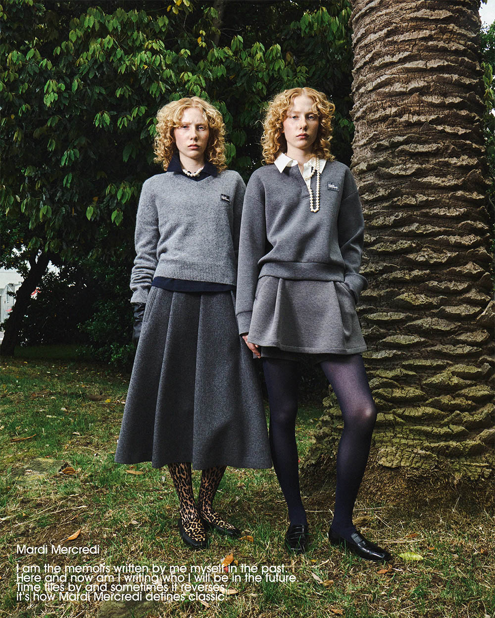 MARDI MERCREDI 針織V領羊毛衣 碳黑色 方形L MARDI MERCREDI 針織V領羊毛衣 碳黑色 方形L