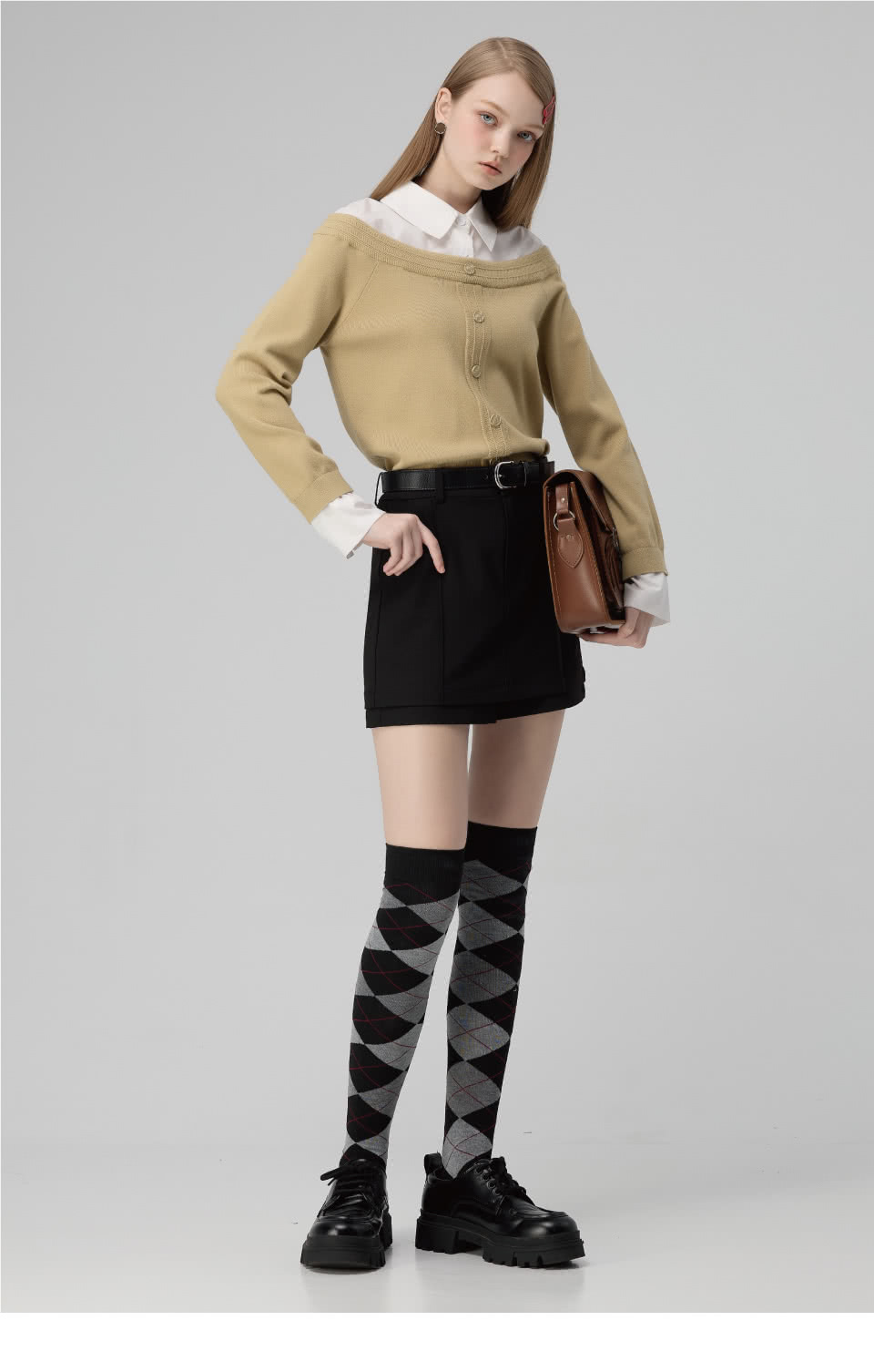 OUWEY 歐薇 都會卡其縲縈假兩件針織上衣(卡其；S-L；