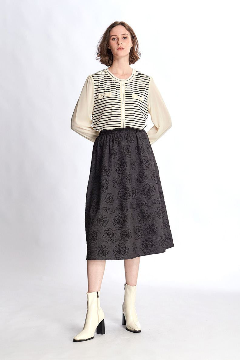 Just Wear 佳葳 氣質鑽飾拼接上衣(女上衣/女上著/
