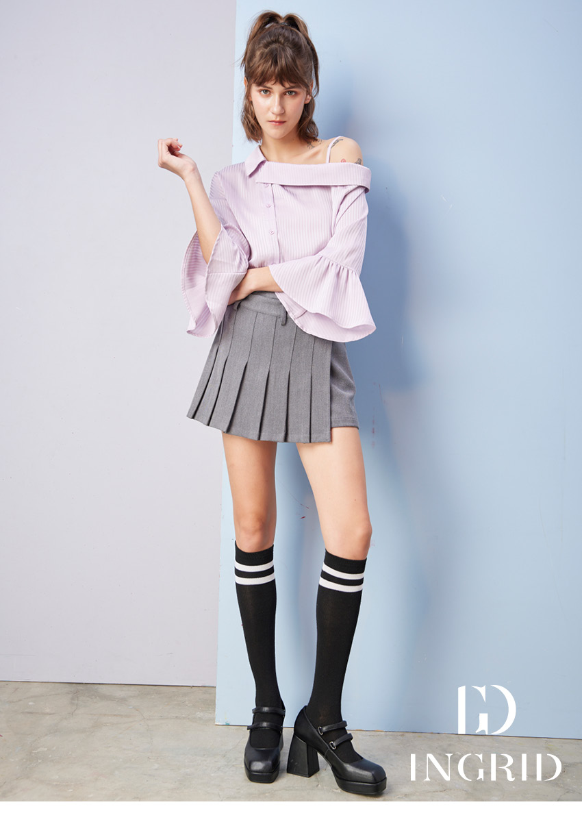 IGD 英格麗 實體同步款-IGD個性方領修身Tshirt短