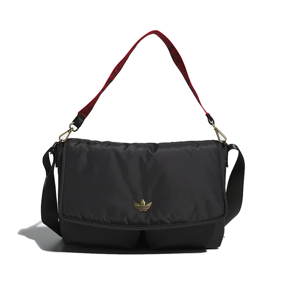 adidas 愛迪達 單肩包 運動 休閒 ORI NEWY adidas 愛迪達 單肩包 運動 休閒 ORI NEWY