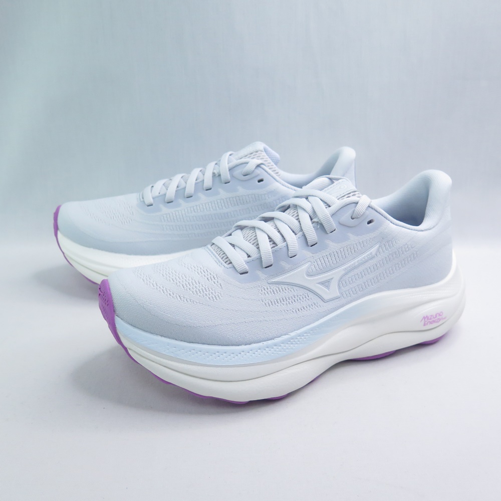 MIZUNO 美津濃】WAVE SKY 9 女慢跑鞋(J1GD250273 淺灰x白) - momo購物