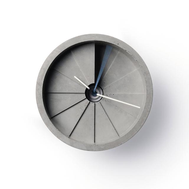 【22】四度空間水泥掛鐘-藍-4th-Dimension-Wall-Clock/150mm(22-CC01000)