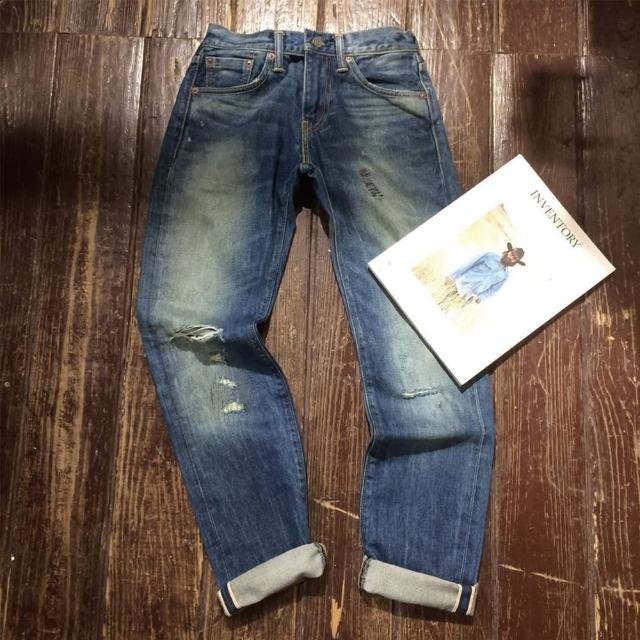 如何購買【Levis】511 修身窄管丹寧牛仔褲 破壞 縫紉 重磅 海報款