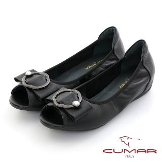 【CUMAR】優雅復古珍珠飾釦魚口內增高平底鞋(黑色)