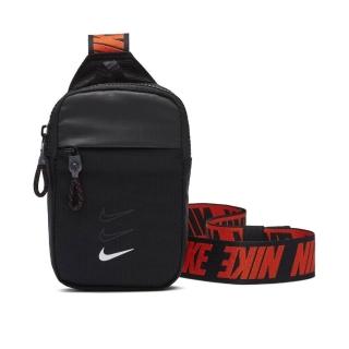 【NIKE 耐吉】SPORTSWEAR ESSENTIAL SMALL HIP PACK 黑色 小腰包 側背包 斜背包 小包(BA5904-010)