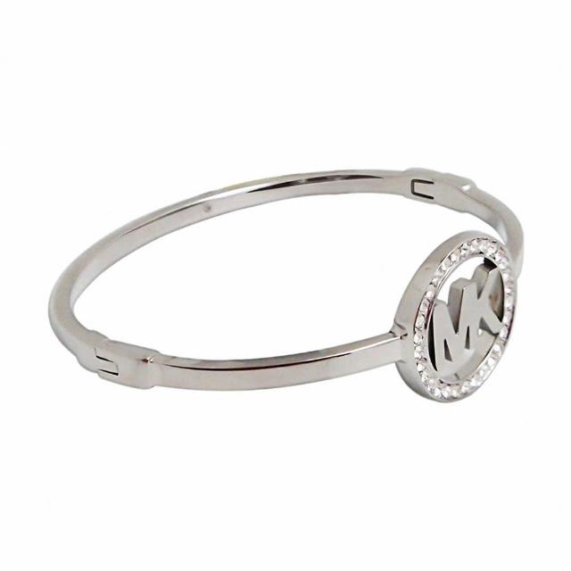 【Michael Kors】專櫃系列氣質銀色圓形墜飾水鑽手環(MKJ4117040)