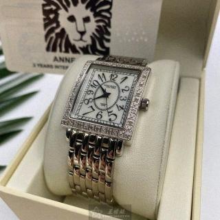 【ANNE KLEIN】ANNE KLEIN安妮克萊恩女錶型號AN00633(白色錶面銀錶殼深黑色精鋼錶帶款)