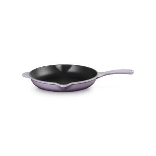 【Le Creuset】琺瑯鑄鐵鍋單柄圓煎盤23cm(藍鈴紫/綠光森林/燧石灰 3色選1)