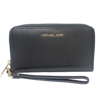 【Michael Kors】金屬字母荔枝紋皮革拉鍊長夾-可手掛(黑)