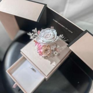 【Flower Plus】永恆初心  永生乾燥花驚喜禮盒(永生花乾燥花)