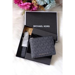 【Michael Kors】Michael kors滿版皮夾皮帶禮盒套組(禮盒大方包裝 皮帶加皮夾 送禮自用皆可)