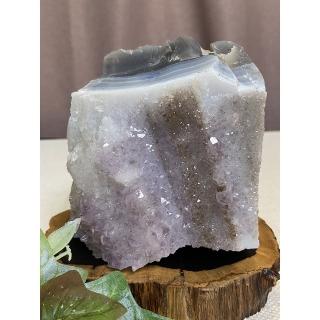 【Cocozy世界水晶原礦】瑪瑙紫鈦晶鎮(黑檀木座)