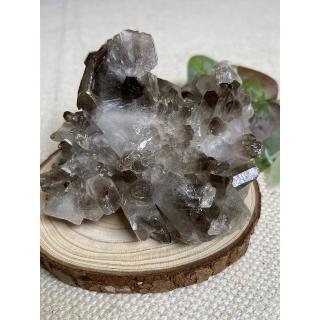 【Cocozy世界水晶原礦】雙色茶晶簇(消磁化煞增能量)