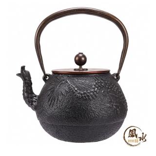 【馥彩】日本匠心鑄鐵壺 1.2L-祥龍駕霧(煮水壺 煮茶壺 養生壺 日式茶道)