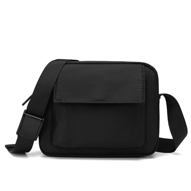 【MoonDy】包包 男士包包 尼龍斜背包 防水包 側背包 男生包包 包包男 尼龍包包 小包包男  