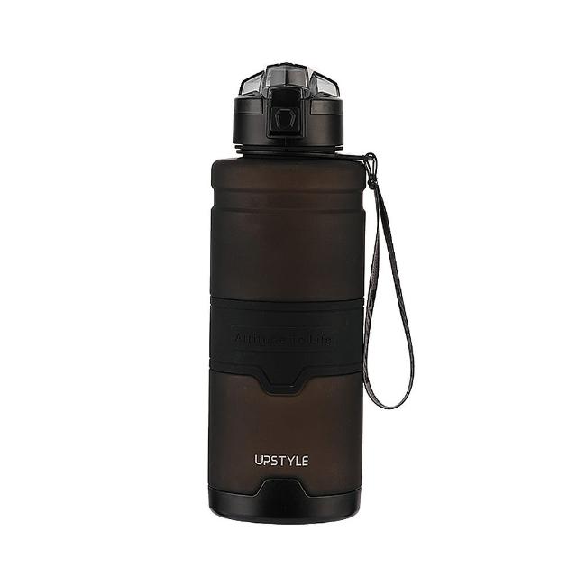 【Upstyle】美國進口TRITAN 1500ML 2入組 運動水壺 直飲水壺(防摔水壺 運動水杯 水壺 健身壺)