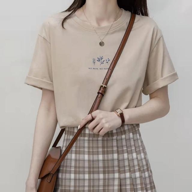 【D.studio】韓版寬鬆文青風圖案短袖上衣(短袖t恤 女裝 顯瘦上衣 衣服 寬鬆上衣 素T T505)