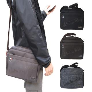 【SNOW.bagshop】斜側包中容量二層主袋+外袋共四層8吋平板進口防水包 尼龍布