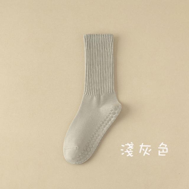 專業防滑運動透氣瑜伽襪(防臭 防脫襪口 止滑 皮拉提斯 瑜珈 莫蘭迪色 女生)