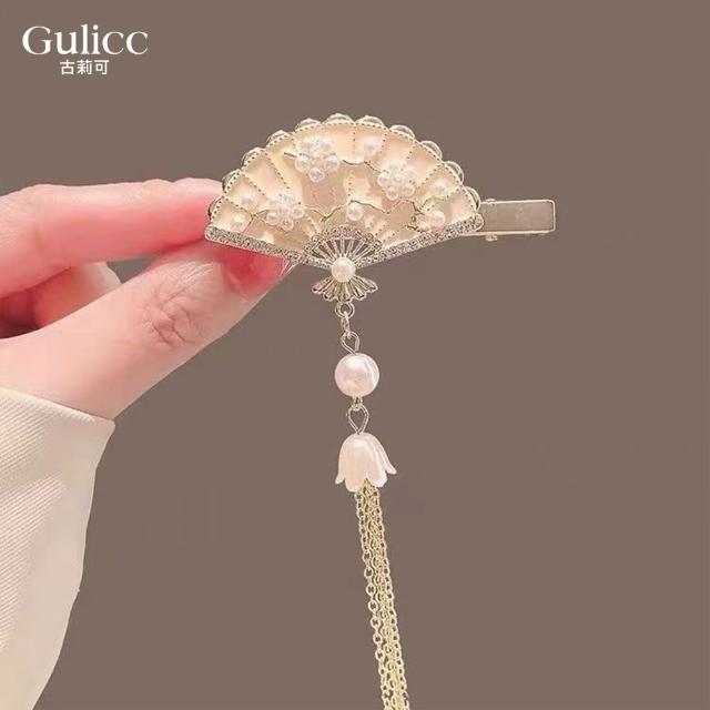 【Gulicc 古莉可】髮夾 古典流蘇花朵 仙氣爆棚小抓夾(7夕情人節 生日 髮飾 頭飾 鯊魚夾 抓夾 禮物)