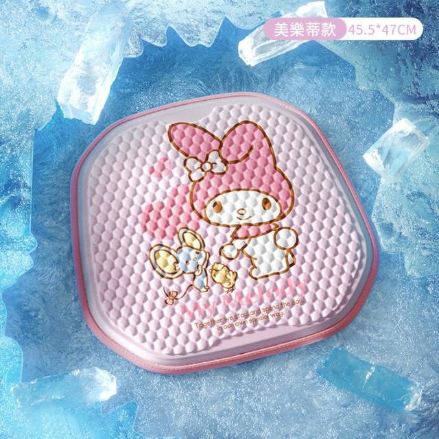 【SANRIO 三麗鷗】酷洛米美樂蒂汽車涼感坐墊車用凝膠坐墊(大耳狗/凱蒂貓/Hello Kitty)