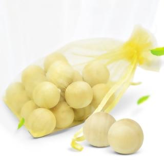 【天然防潮】防蟲香樟木球20顆-附紗袋(防蛀 驅蟲 防霉 除異味 樟腦丸 防蟑螂 除味球 香薰木 乾燥劑)