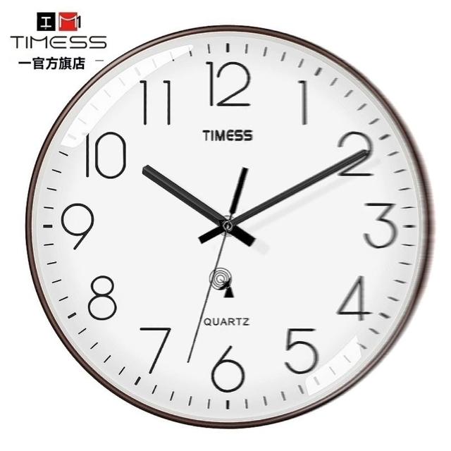 【timess旗艦店】掛鐘 客廳家用鐘表 掛墻時鐘 12英寸直徑30.5厘米(自動對時/電波鐘黑科技/預售15天)