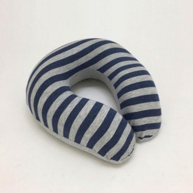 【hoi! 好好生活】療癒系針織記憶釋壓U型頸枕-26x26cm(多色可選)