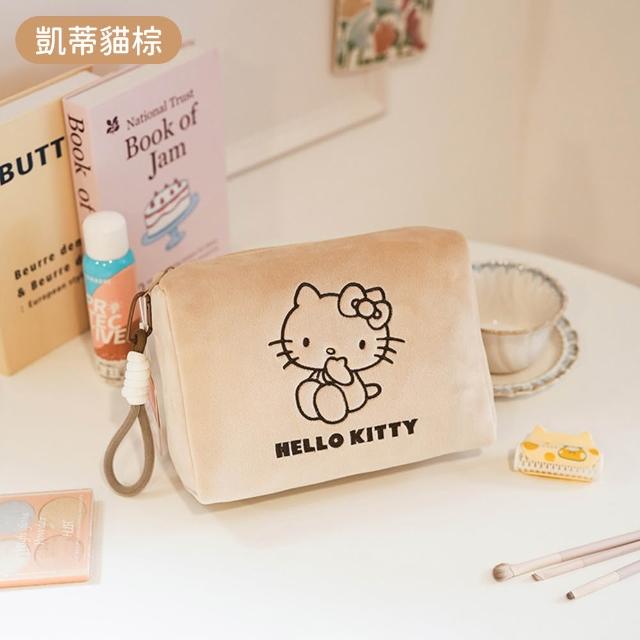 【SANRIO 三麗鷗】凱蒂貓輕盈柔軟大容量化妝包收納包