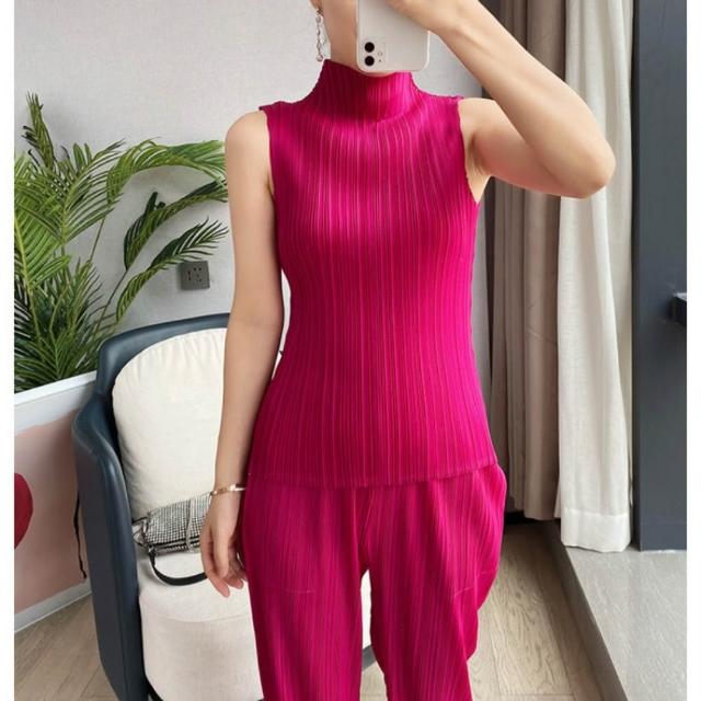【巴黎精品】現貨限搶 三宅風皺褶衣服褶皺上衣摺衣彈力大尺碼(高領無袖寬鬆女T恤3款b1a36)