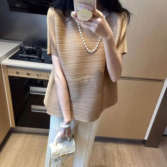【巴黎精品】現貨限搶 三宅風皺褶衣服褶皺上衣摺衣彈力大尺碼(高領無袖寬鬆女T恤3款b1a36)