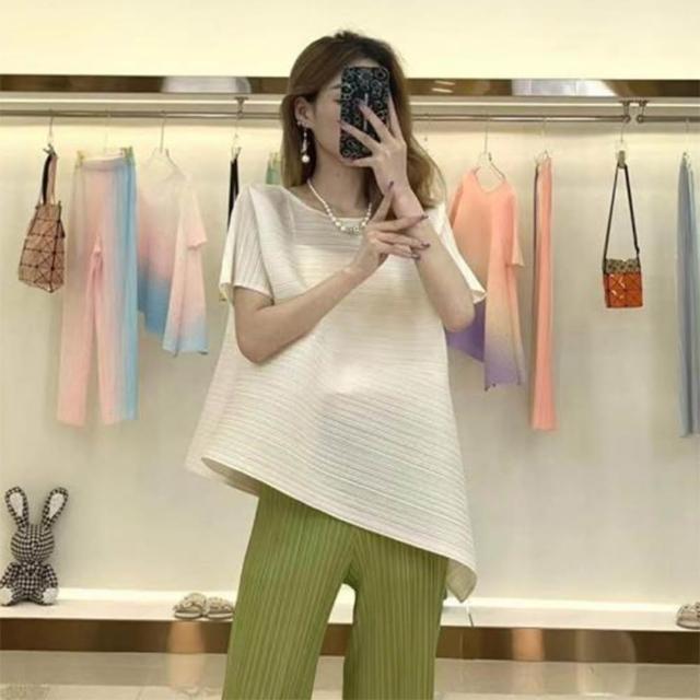 【巴黎精品】現貨限搶 三宅風皺褶衣服褶皺上衣摺衣彈力大尺碼(高領無袖寬鬆女T恤3款b1a36)
