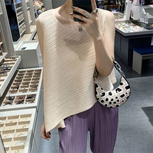 【巴黎精品】現貨限搶 三宅風皺褶衣服褶皺上衣摺衣彈力大尺碼(高領無袖寬鬆女T恤3款b1a36)