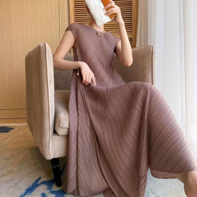 【巴黎精品】現貨+預購 三宅風皺褶衣連身裙壓褶洋裝大尺碼女裝連衣裙(時尚無袖背心女裙子3款b1a62 C)