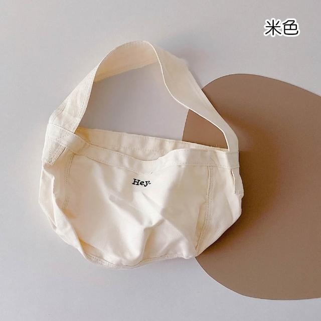 【橘魔法】兒童 Hey英文刺繡肩背帆布包 男童 女童 斜背 肩背 手提袋 單肩包 包包 小包